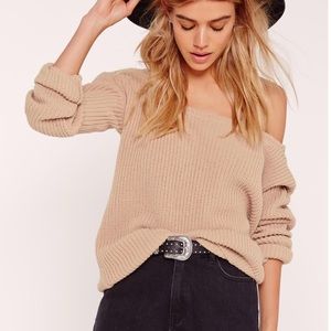 Off shoulder knitted jumper